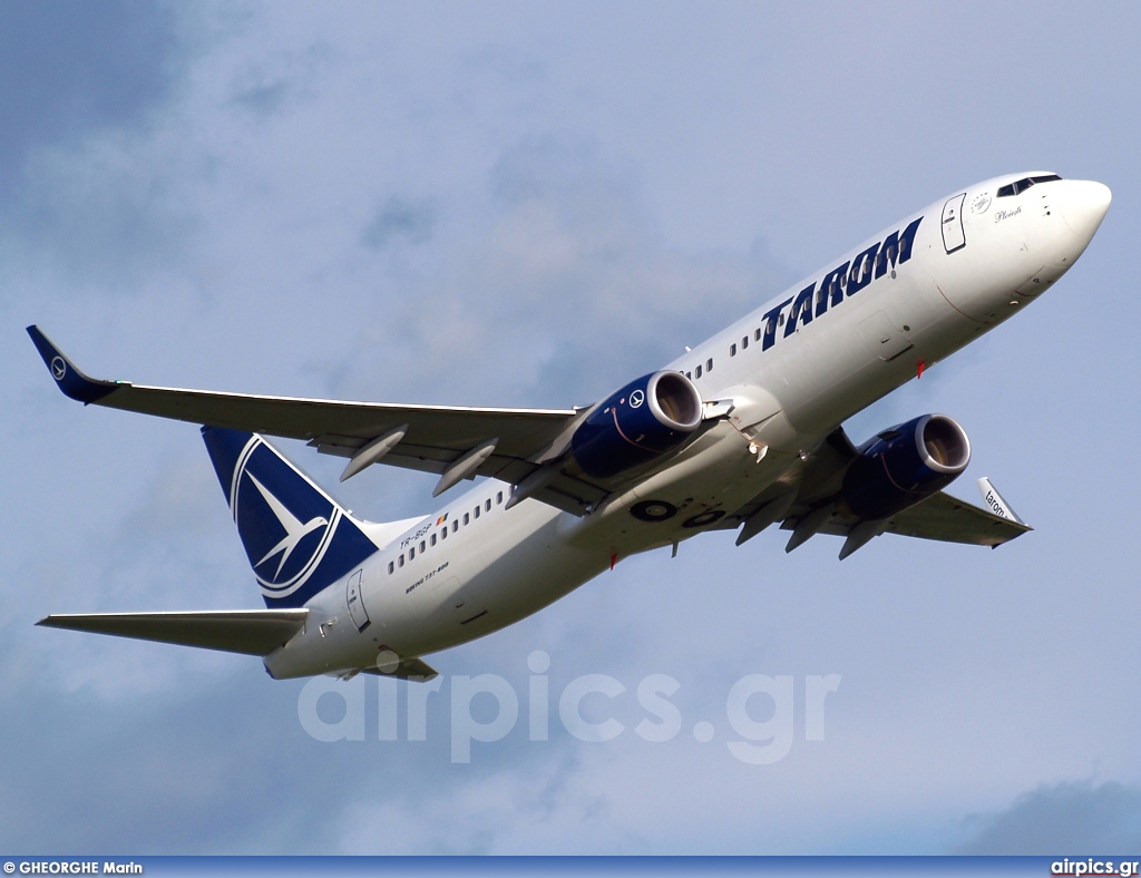 YR-BGP, Boeing 737-800, Tarom