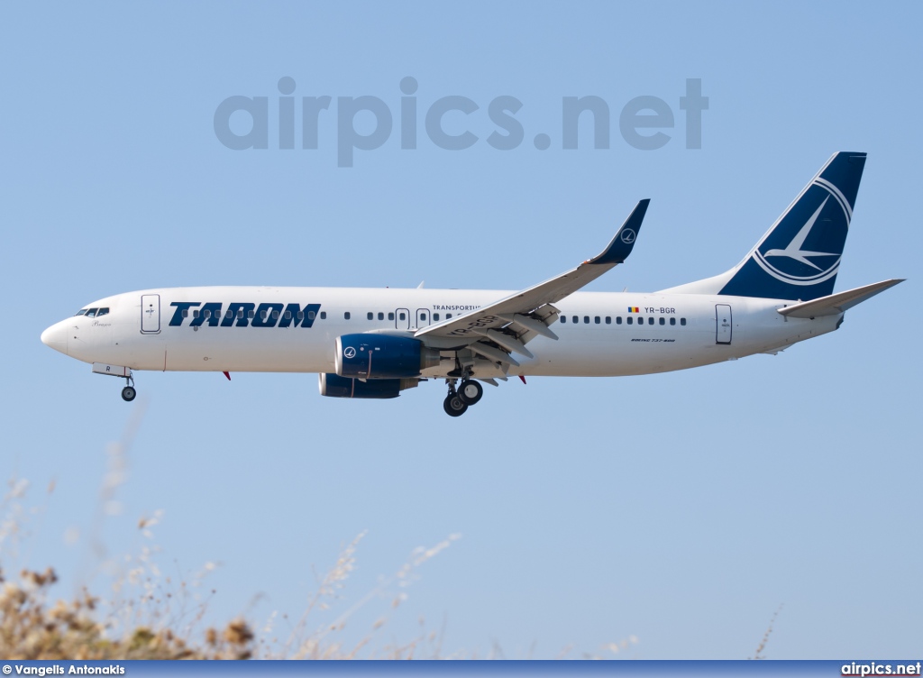 YR-BGR, Boeing 737-800, Tarom