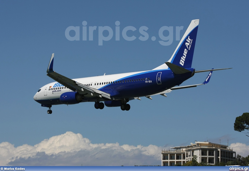 YR-BIA, Boeing 737-800, Blue Air