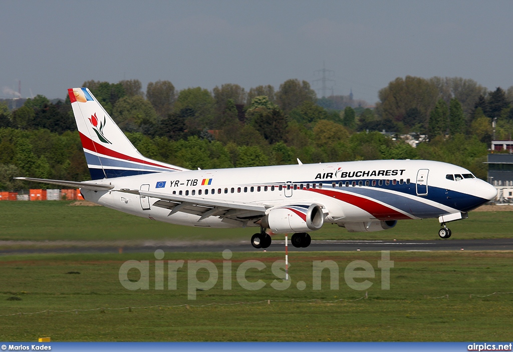 YR-TIB, Boeing 737-300, Air Bucharest