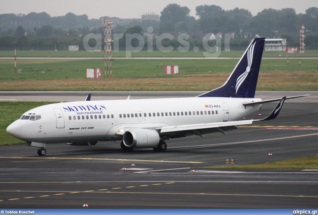 Z3-AAJ, Boeing 737-300, Skywings International