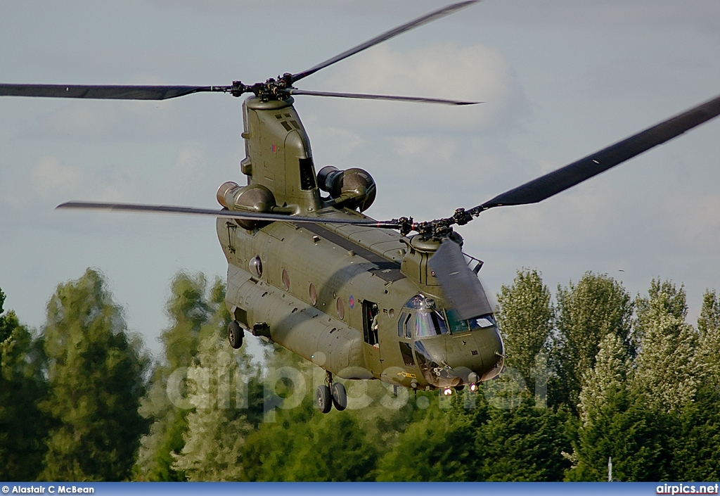 ZA705, Boeing Chinook HC.2, Royal Air Force