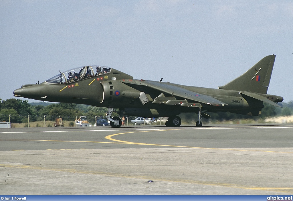 ZH654, British Aerospace Harrier T.10, Royal Air Force