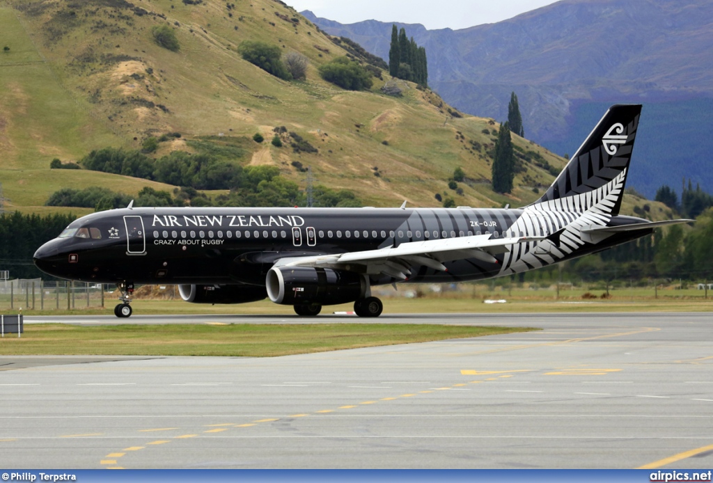 ZK-OJR, Airbus A320-200, Air New Zealand