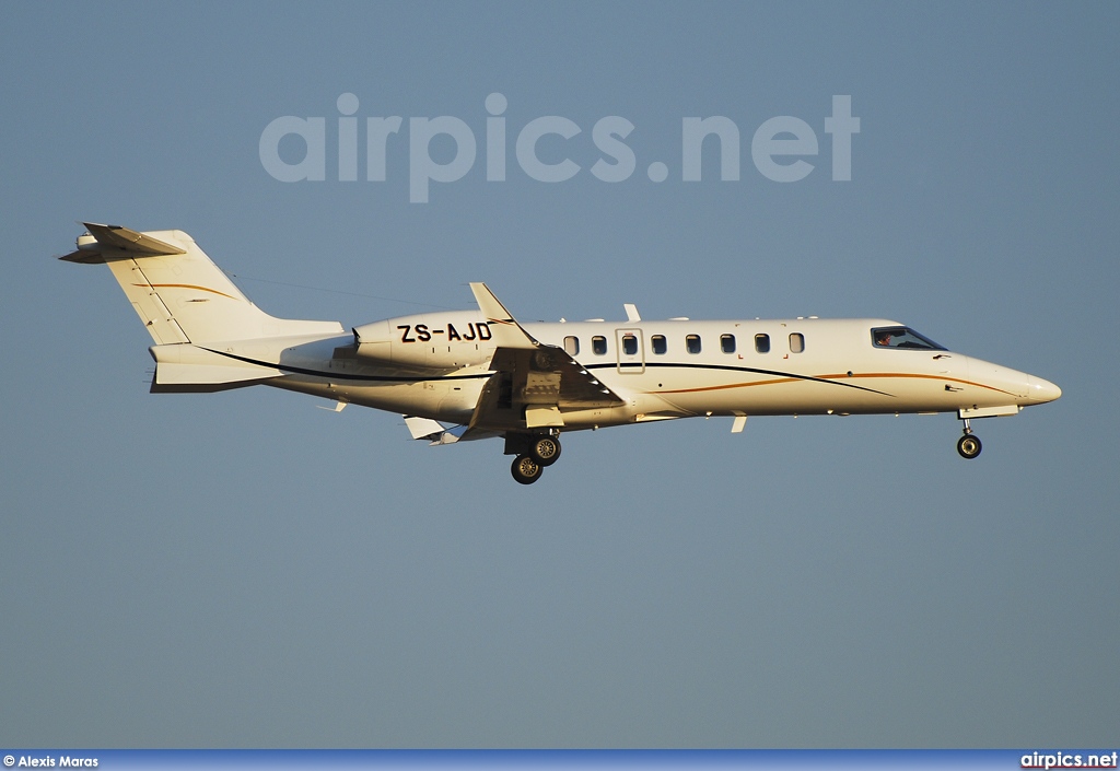 ZS-AJD, Bombardier Learjet 45, Private