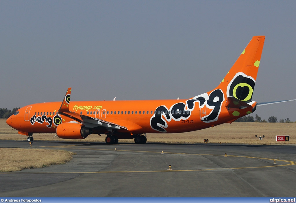 ZS-SJD, Boeing 737-800, Mango