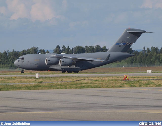 03, Boeing C-17A Globemaster III, Hungarian Air Force