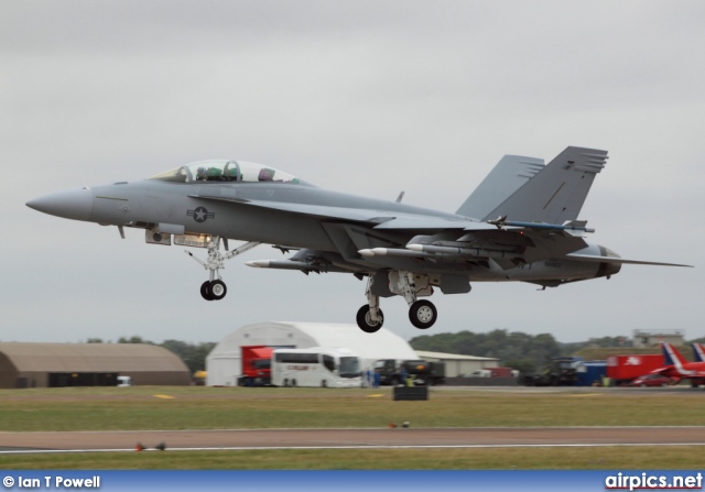 166923, Boeing (McDonnell Douglas) F/A-18F Super hornet, United States Navy