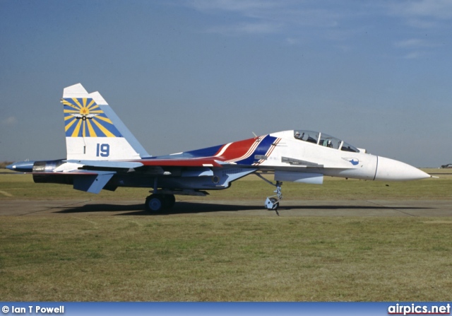 19, Sukhoi Su-27UB, Russian Air Force