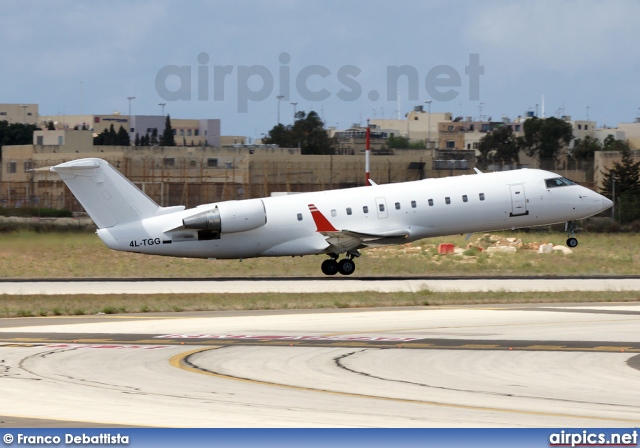 4L-TGG, Bombardier CRJ-200LR, Georgian Airways