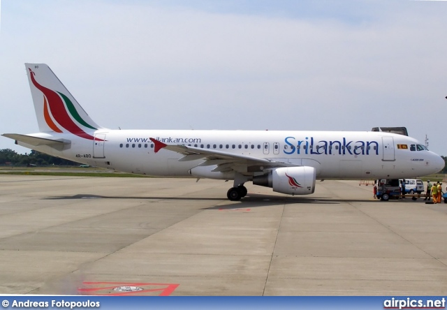 4R-ABO, Airbus A320-200, SriLankan