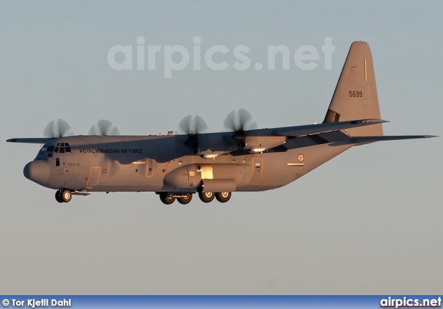 5699, Lockheed C-130J-30 Hercules, Royal Norwegian Air Force
