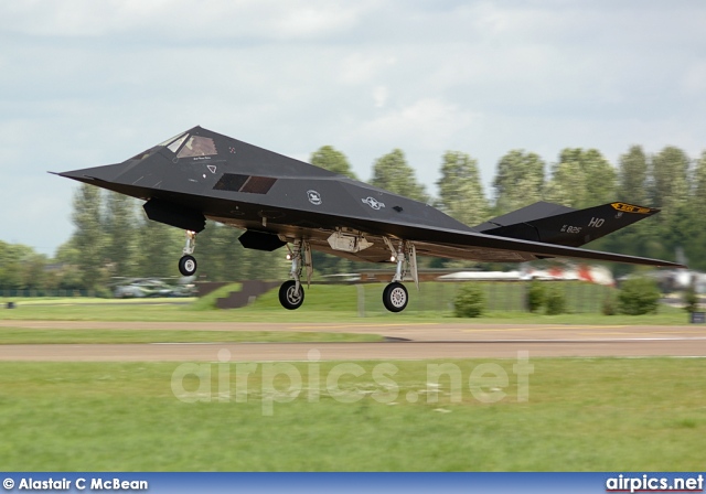 84-0825, Lockheed F-117A, United States Air Force