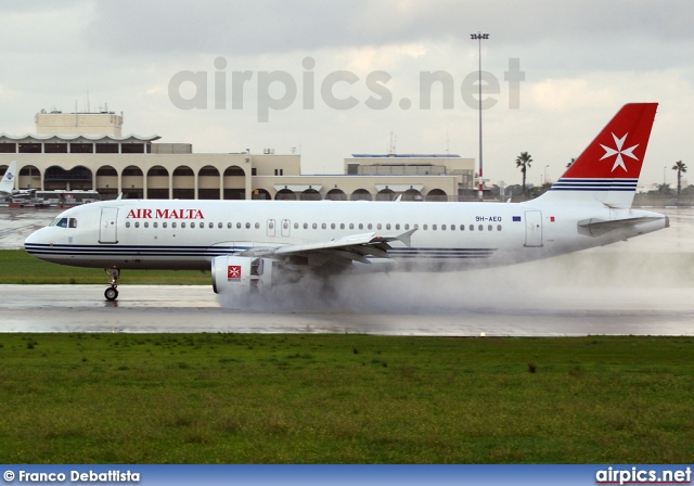 9H-AEQ, Airbus A320-200, Air Malta