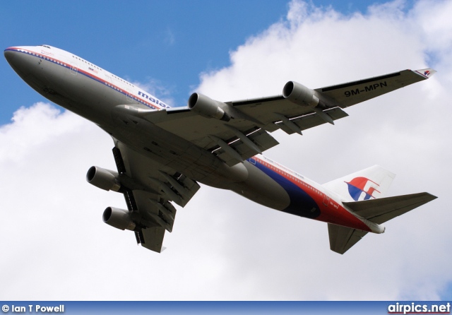 9M-MPN, Boeing 747-400, Malaysia Airlines
