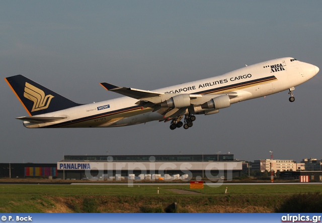 9V-SFG, Boeing 747-400F(SCD), Singapore Airlines Cargo