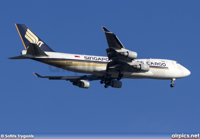 9V-SFK, Boeing 747-400F(SCD), Singapore Airlines Cargo