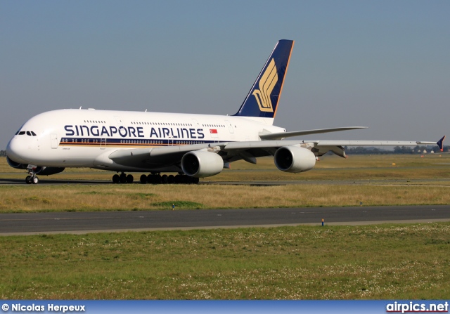 9V-SKH, Airbus A380-800, Singapore Airlines