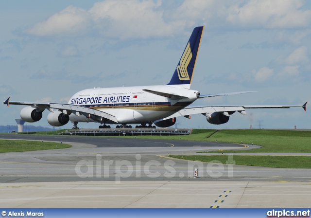 9V-SKL, Airbus A380-800, Singapore Airlines