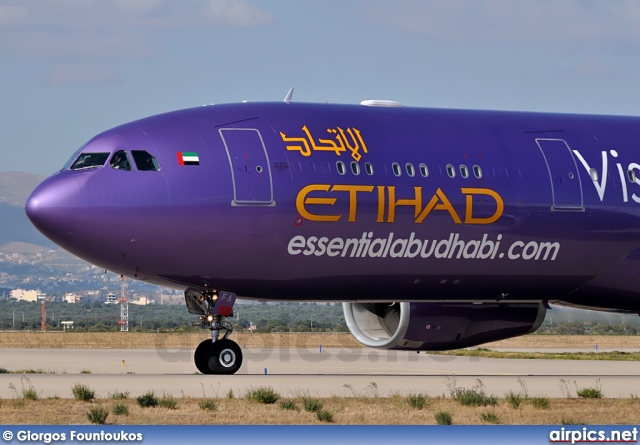 A6-AFA, Airbus A330-300, Etihad Airways