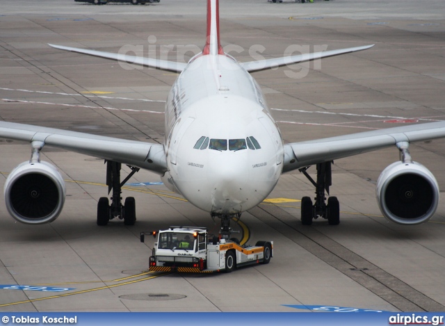 A6-EAH, Airbus A330-200, Emirates