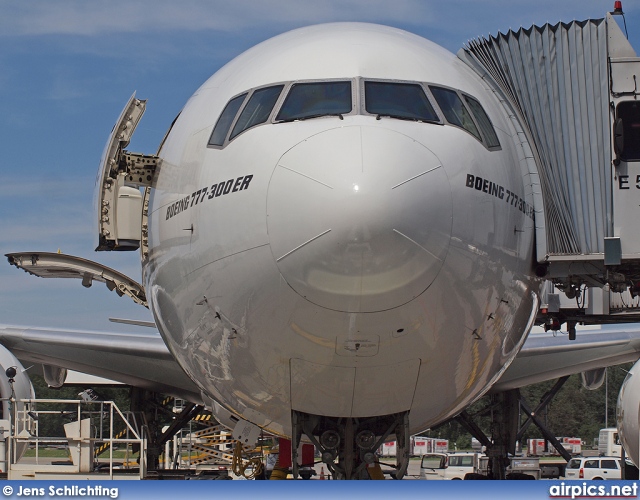 A6-EBY, Boeing 777-300ER, Emirates