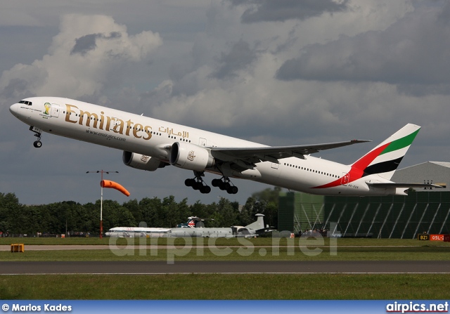 A6-EGK, Boeing 777-300ER, Emirates