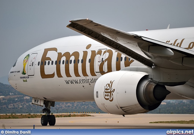 A6-EMR, Boeing 777-300, Emirates