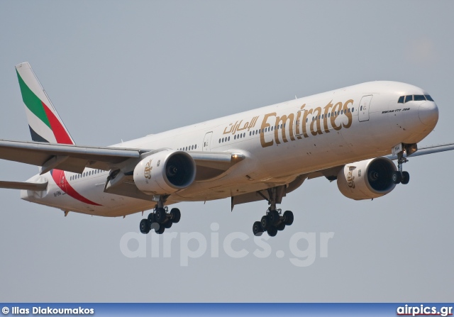 A6-EMW, Boeing 777-300, Emirates