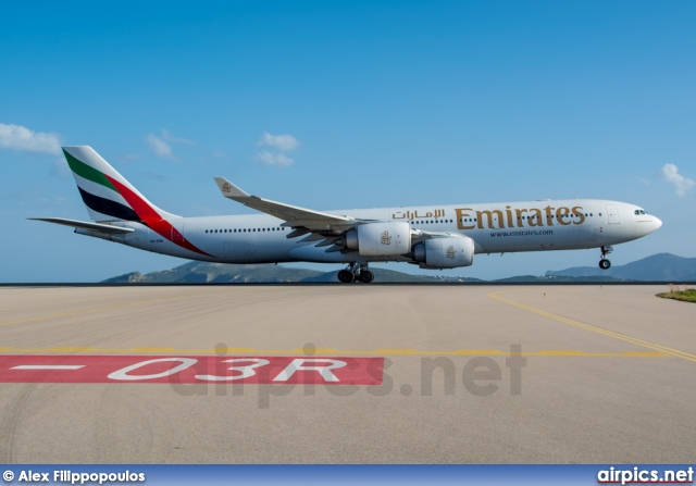 A6-ERB, Airbus A340-500, Emirates