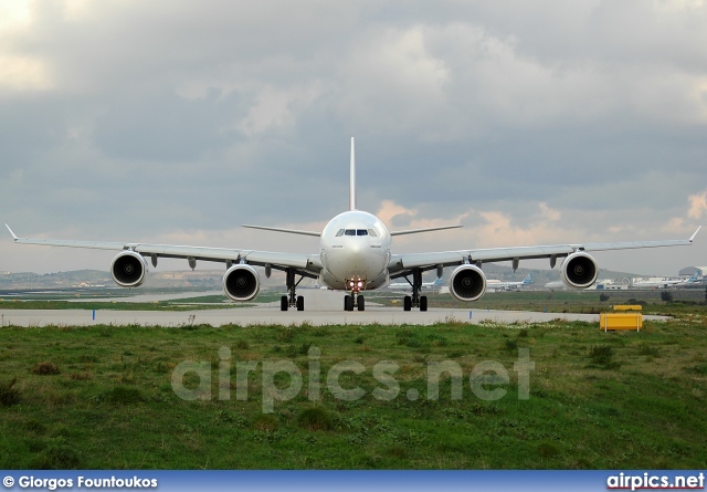 A6-ERJ, Airbus A340-500, Emirates