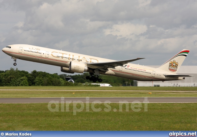 A6-ETA, Boeing 777-300ER, Etihad Airways