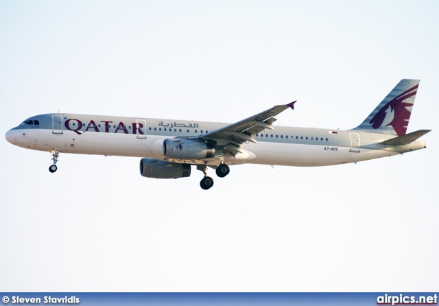 A7-ADS, Airbus A321-200, Qatar Airways