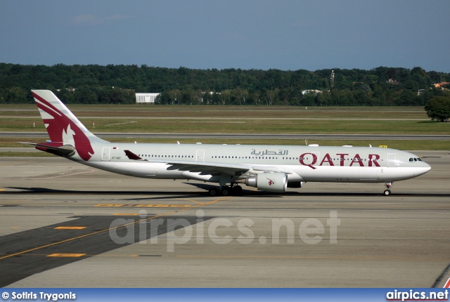 A7-AEF, Airbus A330-300, Qatar Airways