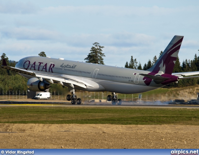 A7-AEG, Airbus A330-300, Qatar Airways