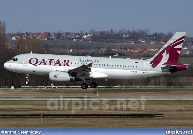 A7-AHB, Airbus A320-200, Qatar Airways