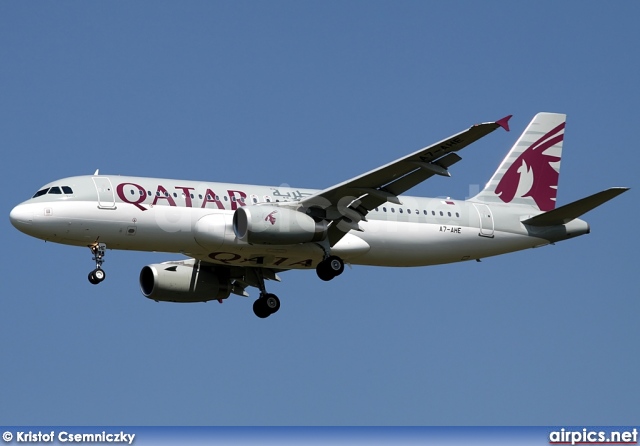 A7-AHE, Airbus A320-200, Qatar Airways