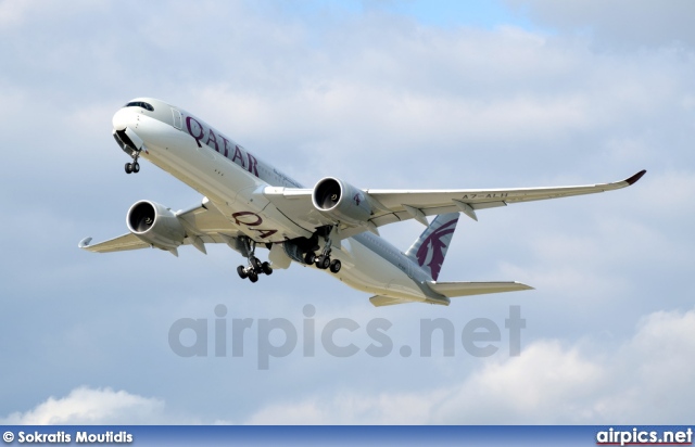 A7-ALH, Airbus A350-900, Qatar Airways