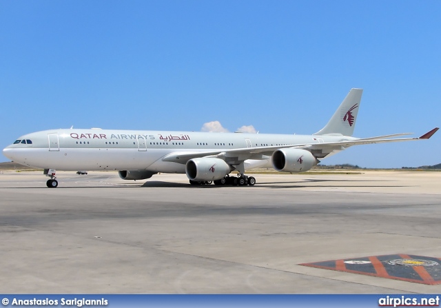 A7-HHH, Airbus A340-500, Qatar Airways