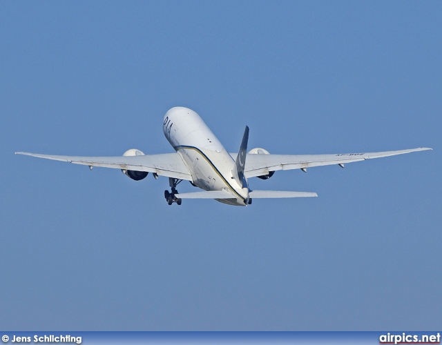 AP-BGZ, Boeing 777-200LR, Pakistan International Airlines (PIA)