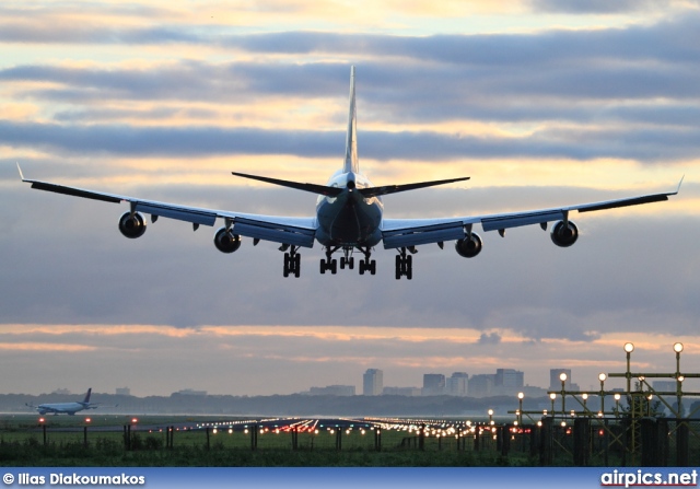 B-LIB, Boeing 747-400ERF(SCD), Cathay Pacific Cargo