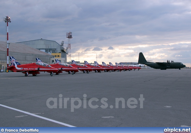 British Aerospace (Hawker Siddeley) Hawk T.2, Royal Air Force