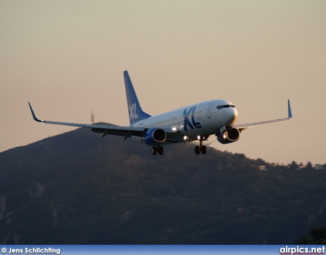 C-FTAH, Boeing 737-800, XL Airways