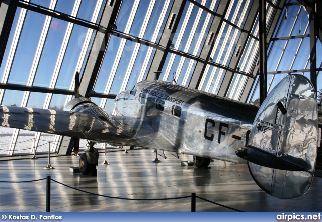 CF-CCT, Lockheed L-12A Electra Junior, Canadian Department of Transport