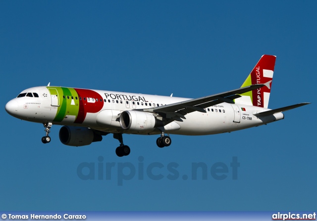 CS-TNR, Airbus A320-200, TAP Portugal