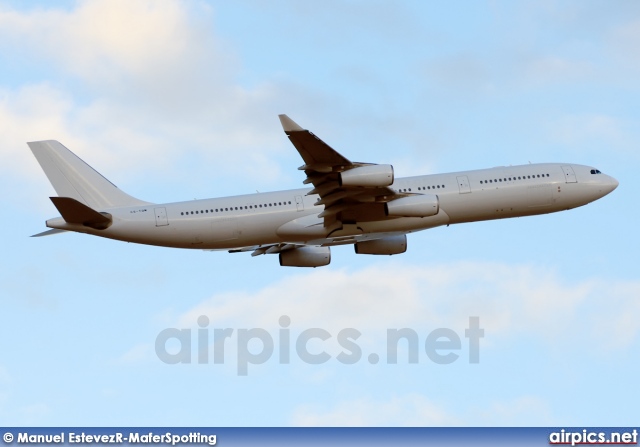CS-TQM, Airbus A340-300, Hi Fly
