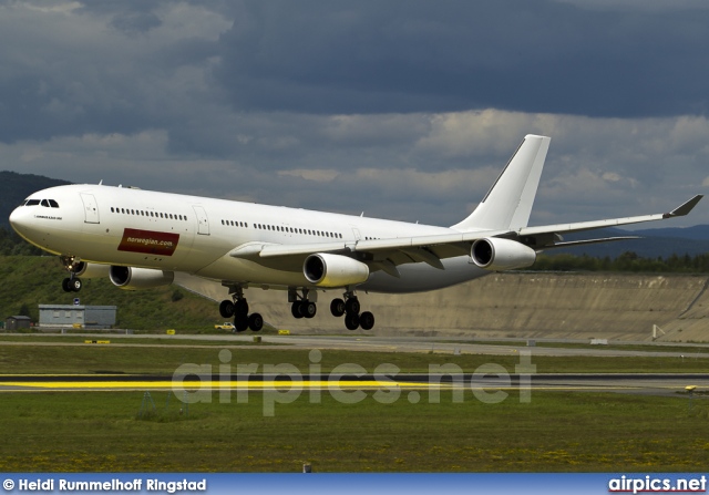CS-TQY, Airbus A340-300, Hi Fly