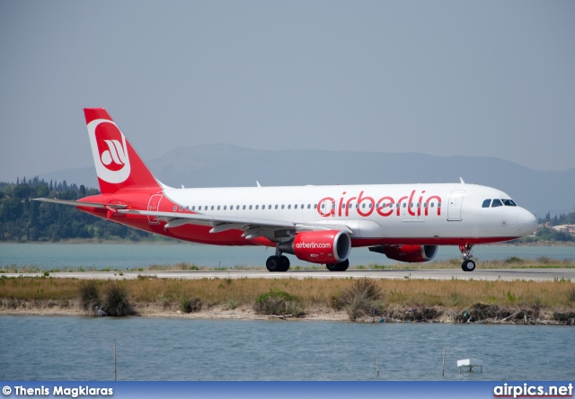 D-ABFT, Airbus A320-200, Air Berlin