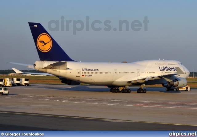 D-ABVP, Boeing 747-400, Lufthansa