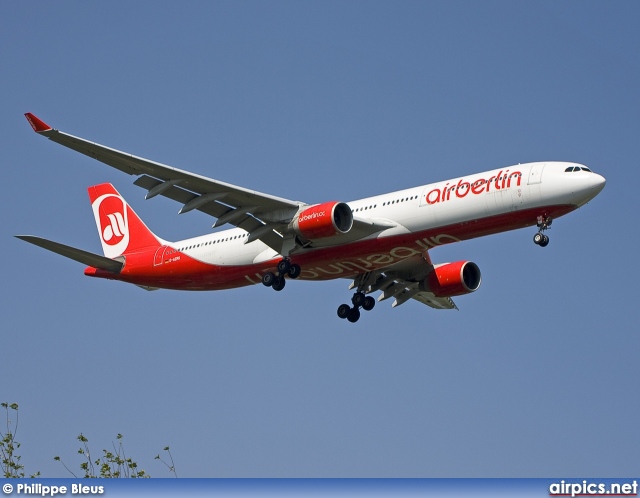 D-AERS, Airbus A330-300, Air Berlin